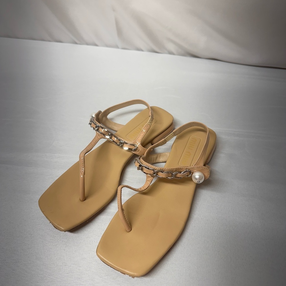 Miu Miu Tan Sandals with Chain and Pearl Accent